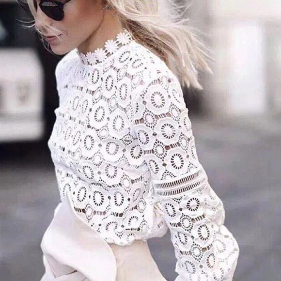 Self- Portrait Crochet Lace top - Picture 3 of 13
